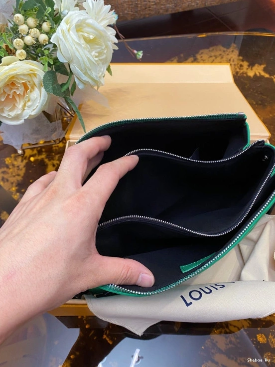 PM VUITTON LOUIS COUSSIN 0811